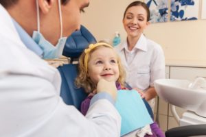 child dental visit dentist